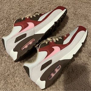 Nike Bacon Dunks 7.5 men 9 women